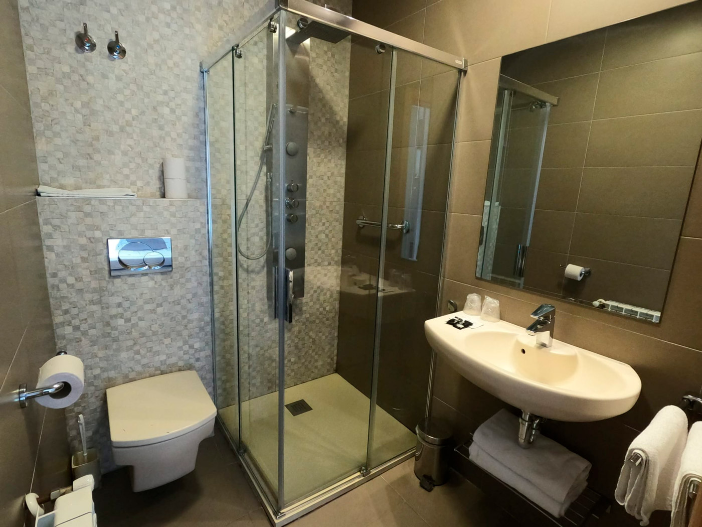 Salle de bain chambre Ondarreta